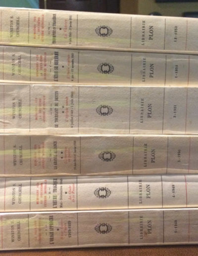 6vols WW2 in French. Signed by the author Winston Churchill