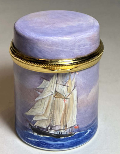 Churchill Sailing Ship – Enamel Box